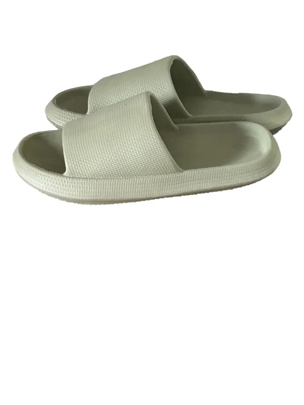 Women's Slide Sandals in Sage Green Pool Shoes Shower Shoes size 9